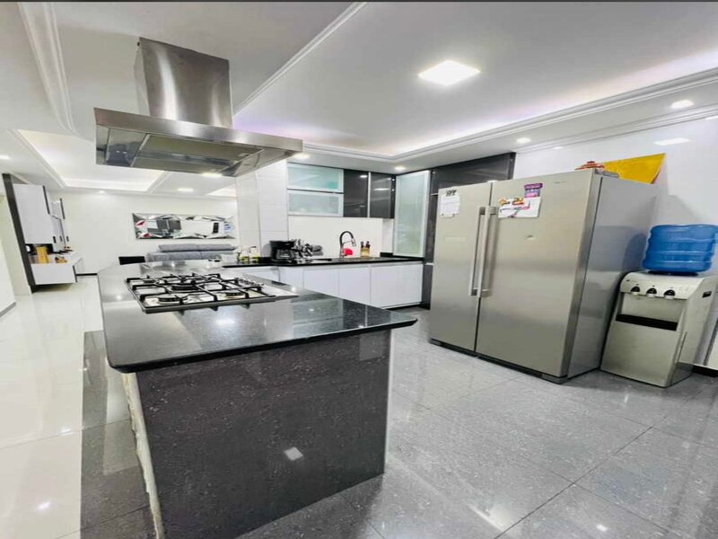 VIC-025 Casa en Venta El Limon Edo Aragua - Imagen 3