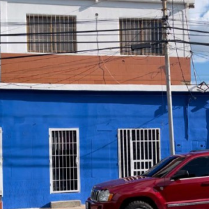 ELBC-266 Casa en Venta Terreno Con 4 Casas Principales Y Locales Comerciales, En Av. Fuerzas Armadas, Oeste De Barquisimeto