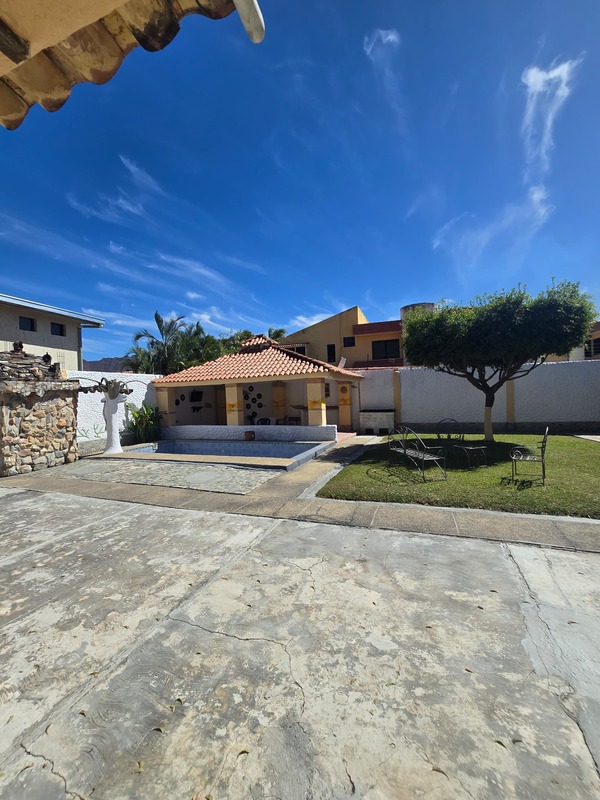 ELC-108 Casa en Venta Sabana Del Medio, Via La Cumaca