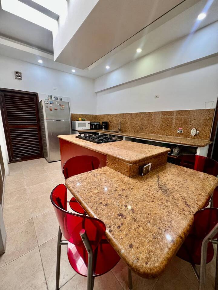 ELBC-325 Casa en Venta En Santa Elena - Imagen 5
