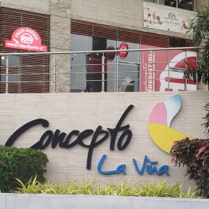 PLOF-139 Oficina en Alquiler Cubículo Odontológico #01, Cc Concepto La Viña