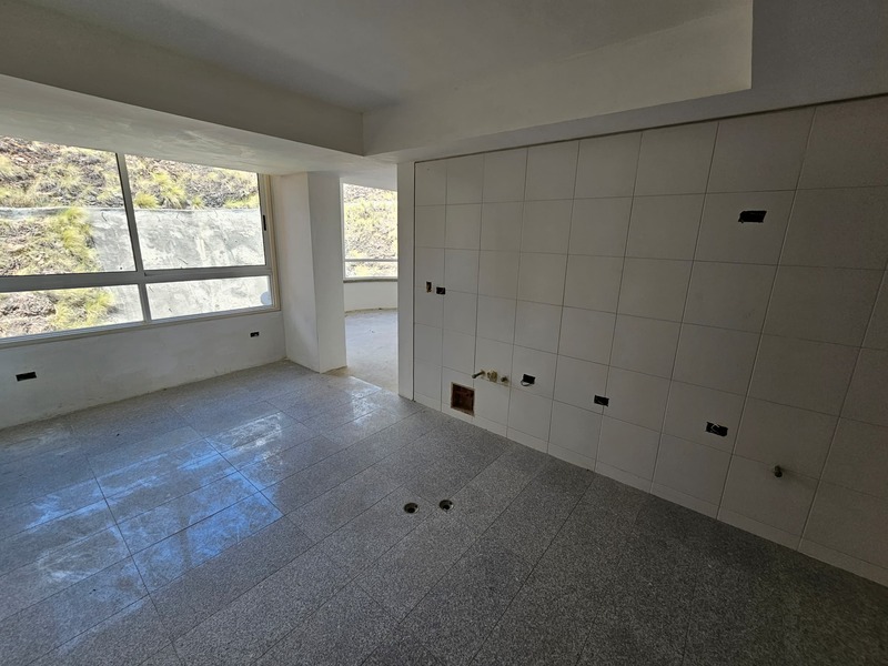 ETA-057 Apartamento en Venta La Montaña Torre A - (piso 3 32-a) En Sector Mirador De Los Campitos I Caracas - Imagen 8