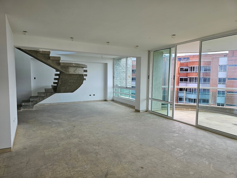 ETA-057 Apartamento en Venta La Montaña Torre A - (piso 3 32-a) En Sector Mirador De Los Campitos I Caracas - Imagen 9