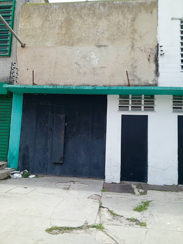 ETL-021 Local en Venta Comercial . C Av Las Ferias - Imagen 11