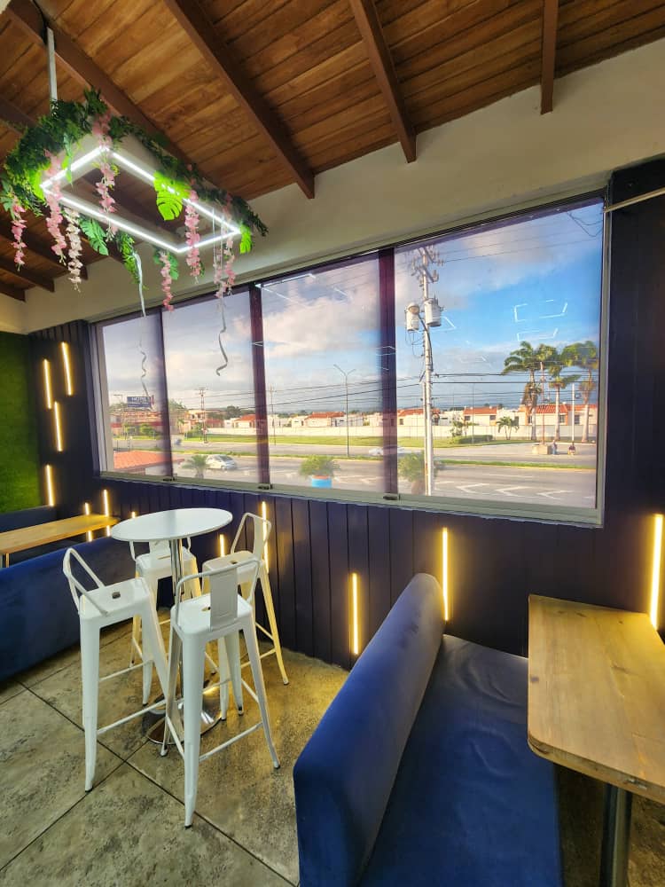ELBFC-018 Fondo de Comercio en Venta Restaurante Sunset Bar - Imagen 2