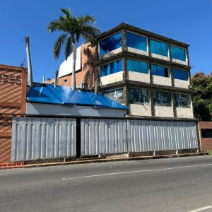INT-092 Terreno en Venta Urb Colinas De Pequiven