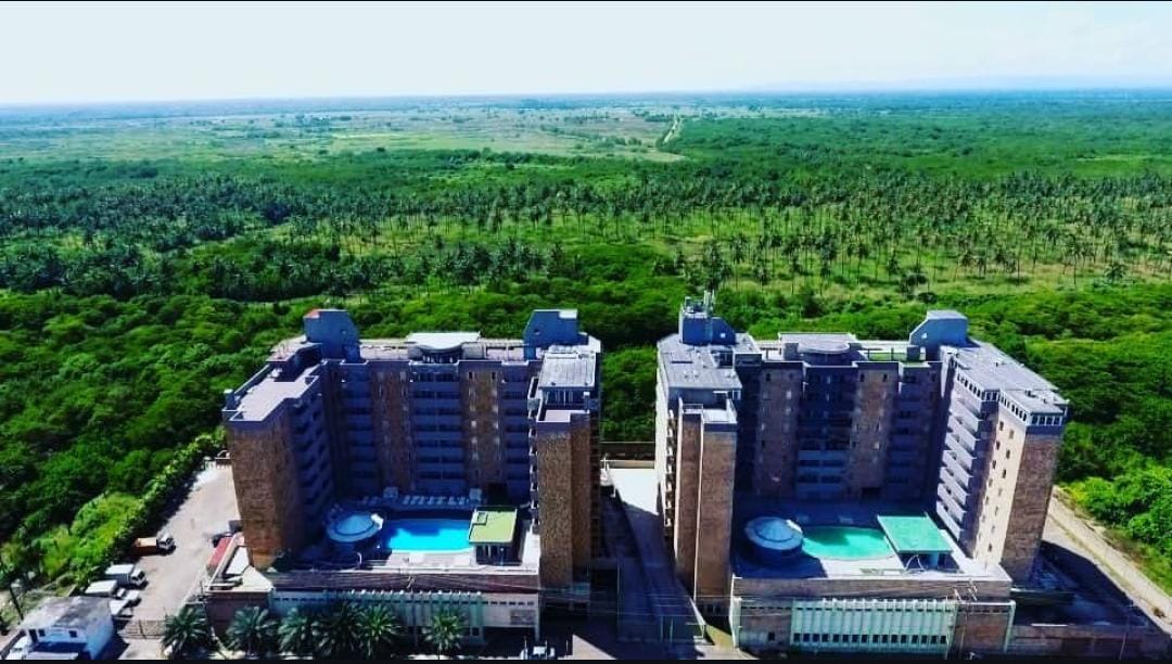 VIH-001 Hotel en Venta Bahia Kangrejo