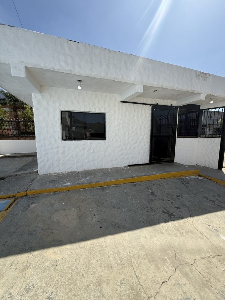 PLG-177 Galpon en Venta En Urbanizacion Castillete, San Diego - Imagen 3