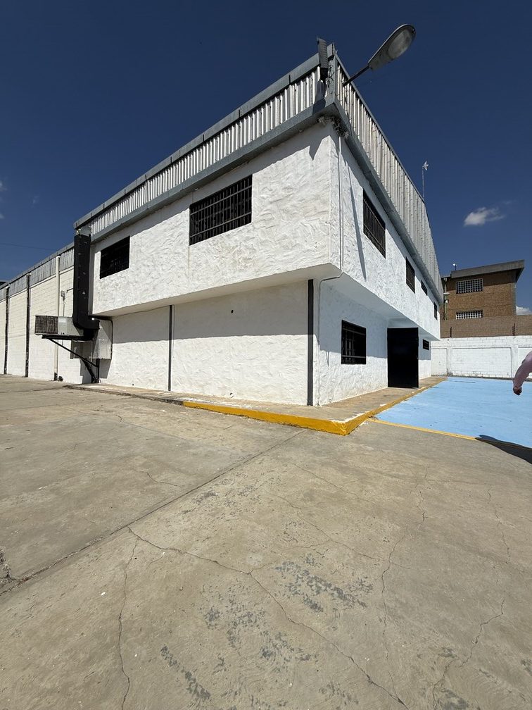 PLG-177 Galpon en Venta En Urbanizacion Castillete, San Diego - Imagen 4