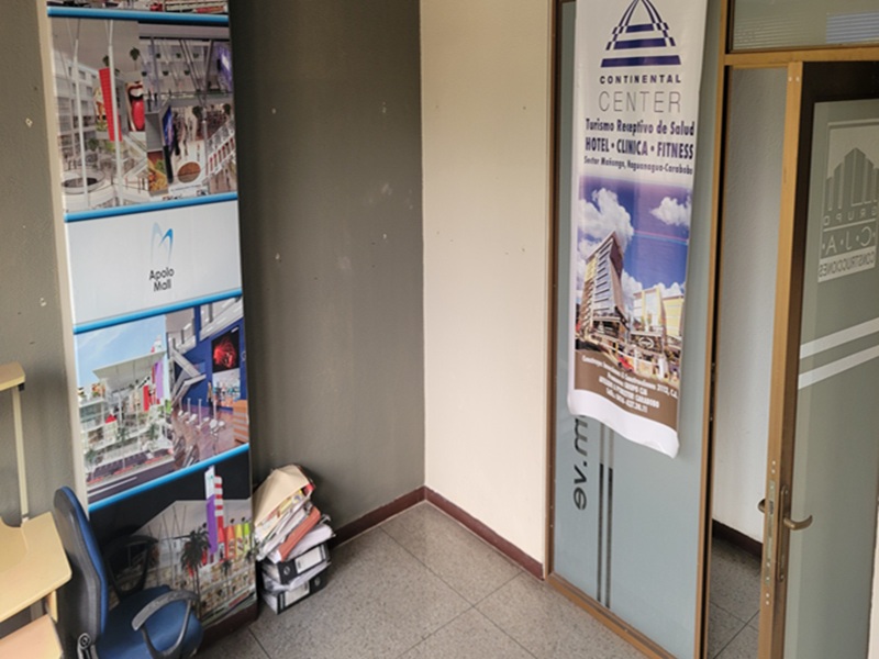 PLOF-154 Oficina en Venta En El Cc Lomas Del Este, Valenci. Edo. Carabobo - Imagen 7