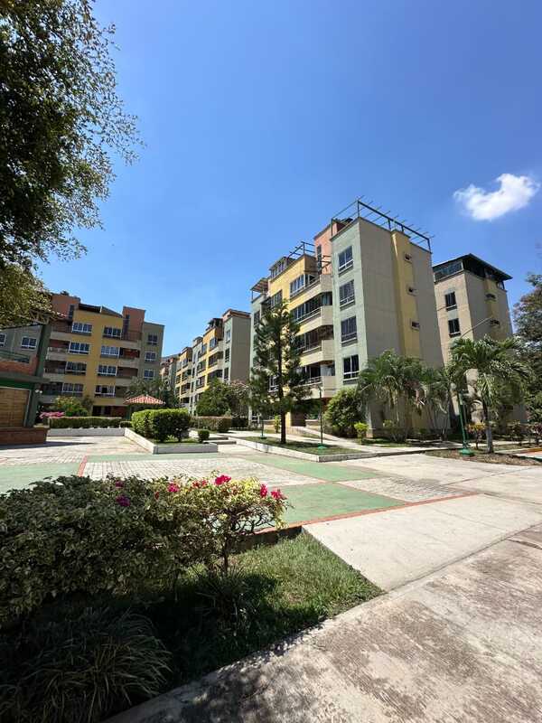 INA-1115 Apartamento en Venta Conjuntoresidencial Paso Real