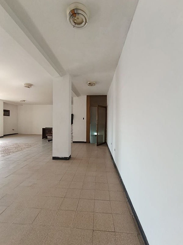 ELBL-150 Local en Alquiler Carrera 19 Centro Oeste Barquisimeto - Imagen 10