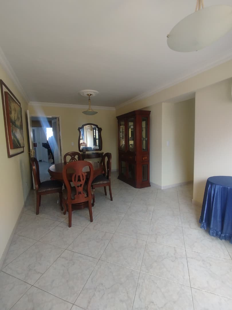 INA-1127 Apartamento en Alquiler Edificio Bayona Suites - Imagen 7