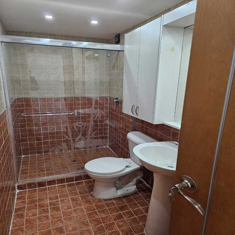 INA-1130 Apartamento en Venta Resd Bahía Platinum - Imagen 7