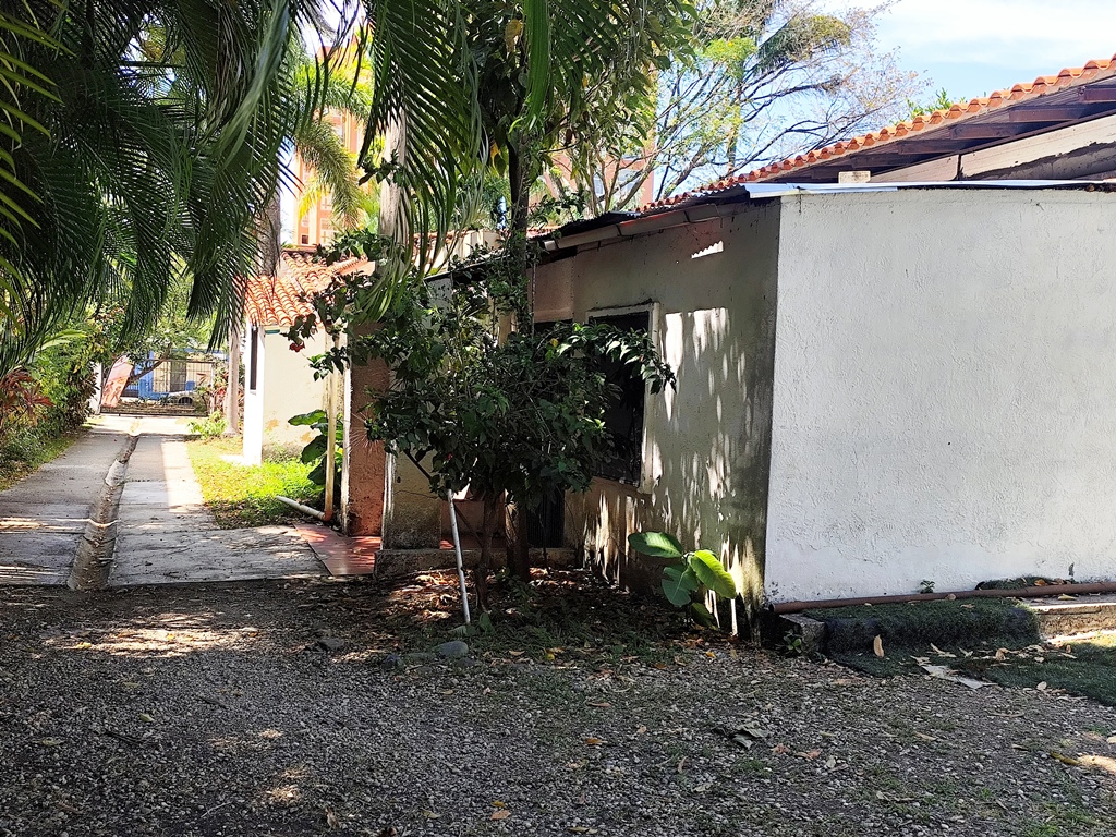 PLT-332 Terreno en Venta En Urbanizacion Las Acacias - Imagen 9