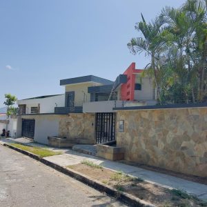 INC-560 Casa en Venta Urb. Prebo Iii - Valencia