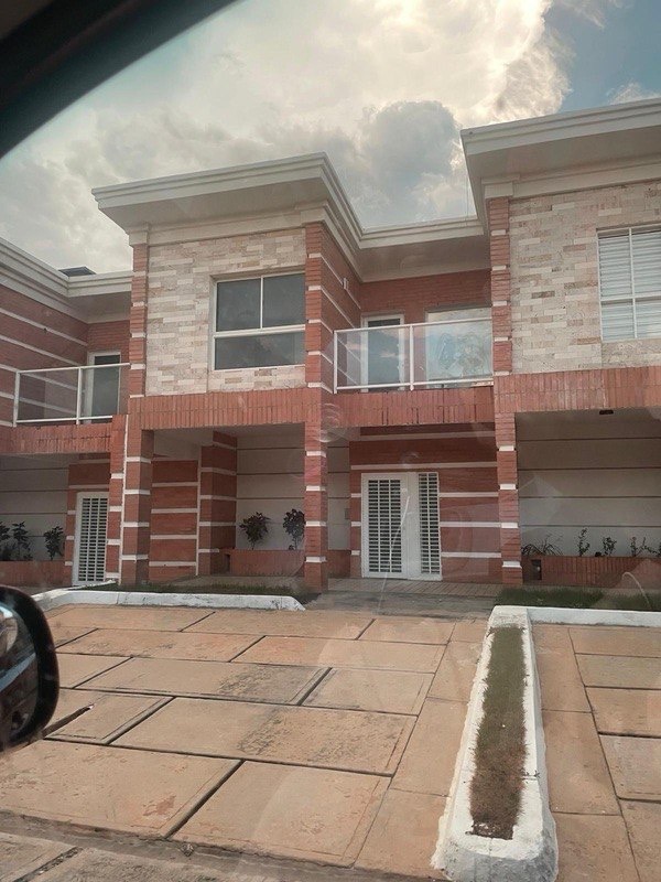ELBTH-161 Town House en Venta En Villa Los Corales Tucacas - Imagen 11