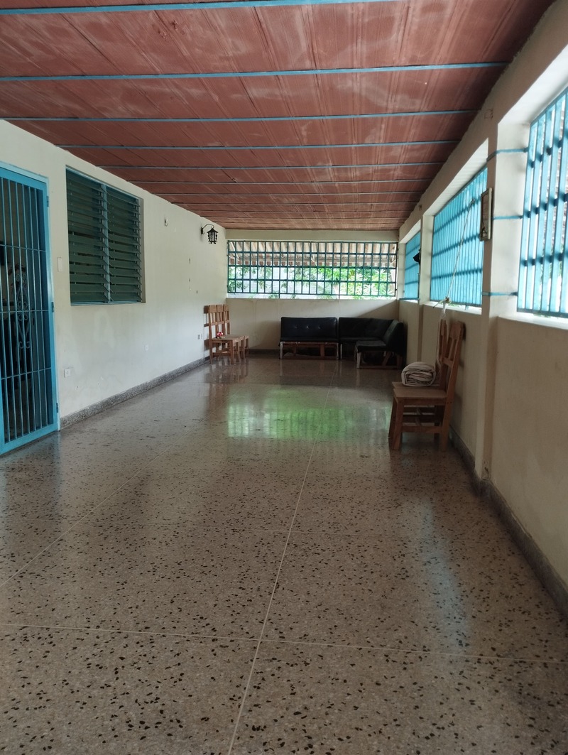 PLC-1233 Casa en Venta Quinta Calle Cascabel Con Avenida Cedeño - Imagen 12