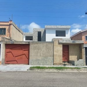 PLC-1075 Casa en Venta Quintas Del Norte Urbanización La Granja