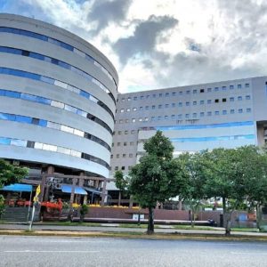 DIL-18 Local en Alquiler En Centro Comercial Y Profesional Reda Building
