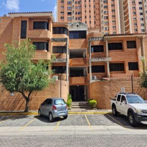 INA-1167 Apartamento en Venta Res. Puente De Piedra