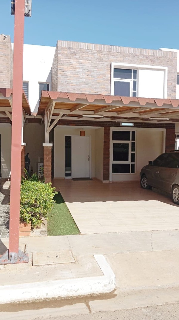 PLTH-397 Town House en Alquiler Terranova