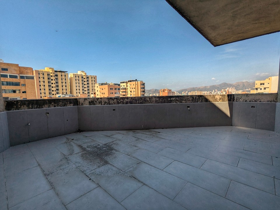 ATPH-1667 Pent House en Venta En Trigaleña, Res. Roraima - Imagen 7