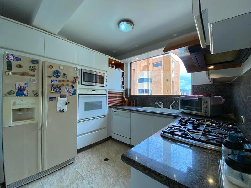 ATPH-1635 Pent House en Venta Urbanizacion Campo Alegre - Imagen 15