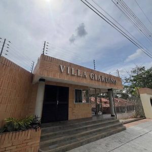 ETTH-54 Town House en Venta Conjunto Residencial Villa Giardino Guataparo Country Club