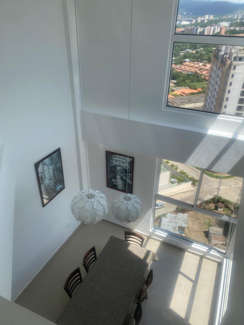 ETPH-46 Pent House en Venta Conjunto Residencial Iceberg Sector Rincon Mañongo Naguanagua - Imagen 6