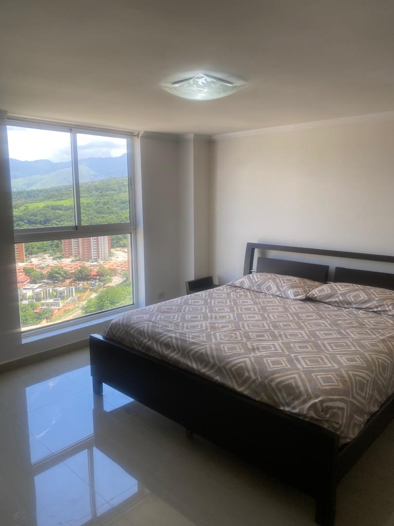 ETPH-46 Pent House en Venta Conjunto Residencial Iceberg Sector Rincon Mañongo Naguanagua - Imagen 8