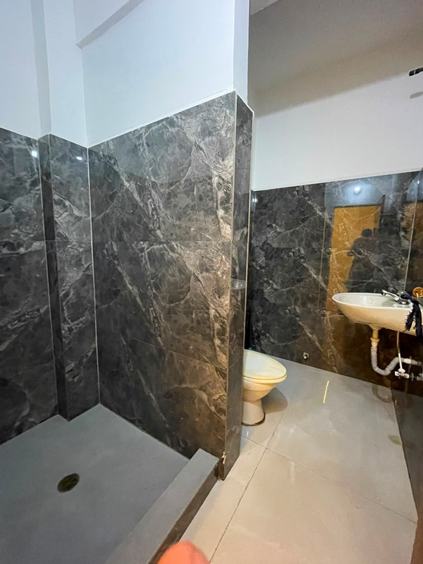ATL-279 Local en Venta - Alquiler Edificio Don Alejandro Avenida Díaz Moreno - Imagen 2