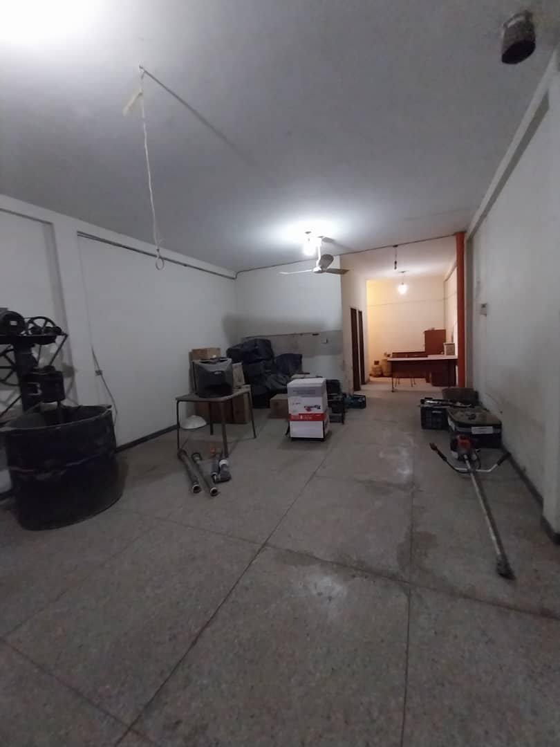 ELBED-112 Edificio en Venta Avenida Libertador Con Calle Palavecino - Imagen 3