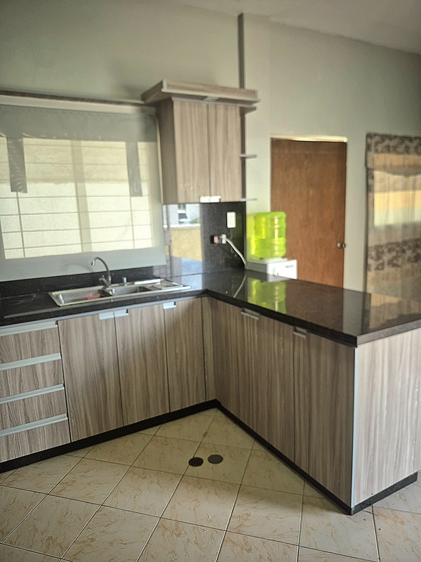 ELBC-771 Casa en Venta Urbanizacion La Montañita - Imagen 3