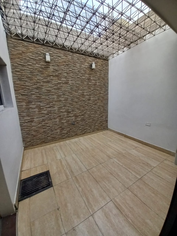 ELBTH-177 Town House en Venta Urbanización Trapiche Villas - Imagen 2