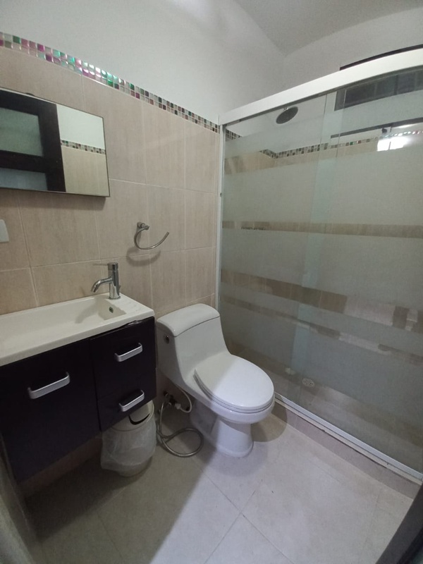 ELBTH-177 Town House en Venta Urbanización Trapiche Villas - Imagen 10