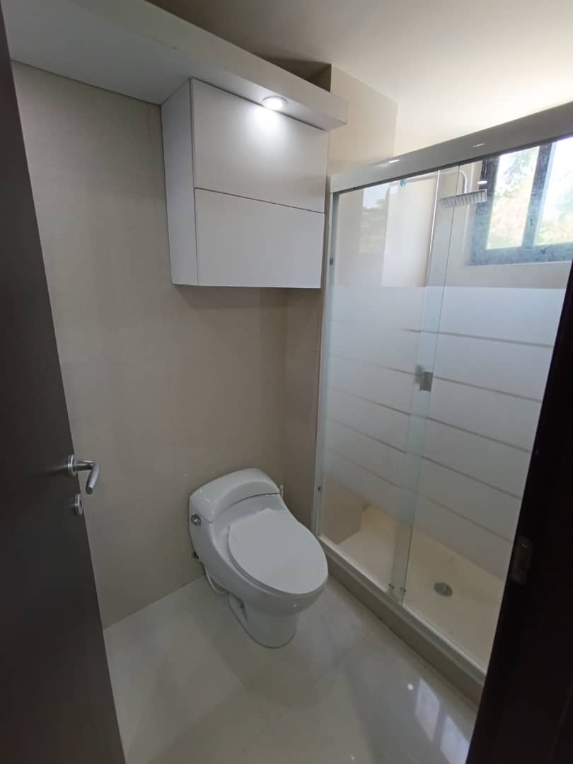 ELA-420 Apartamento en Alquiler Residencias Omega - Imagen 13