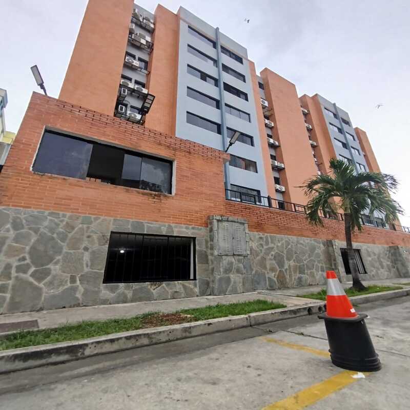 INA-1215 Apartamento en Venta Conjunto Res. Saman Suite
