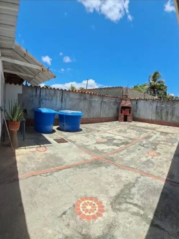 ELBC-777 Casa en Venta Urbanizacion El Valle - Imagen 4