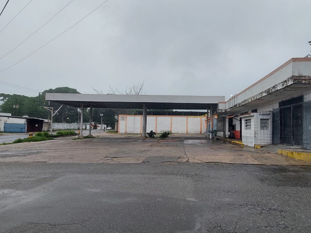 PLT-220 Terreno en Venta Antigua Estación De Servicio En La Entrada - Imagen 4