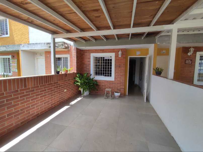 ATTH-322 Town House en Venta En Flor Amarillo Residencias Altamira - Imagen 2