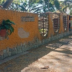 DIT-6 Terreno en Venta Con Bienhechuría