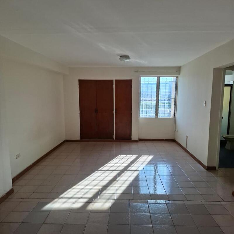 INA-1229 Apartamento en Alquiler Edificio Mallorca - Imagen 7