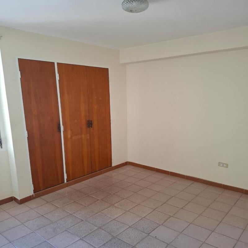 INA-1229 Apartamento en Alquiler Edificio Mallorca - Imagen 9