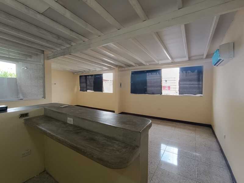 ELBL-223 Local en Alquiler Carrera 18 Con Calle 30 Y 31 - Imagen 10