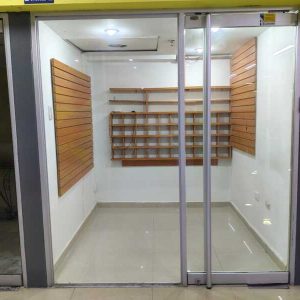 INL-247 Local en Venta Gran Bazar